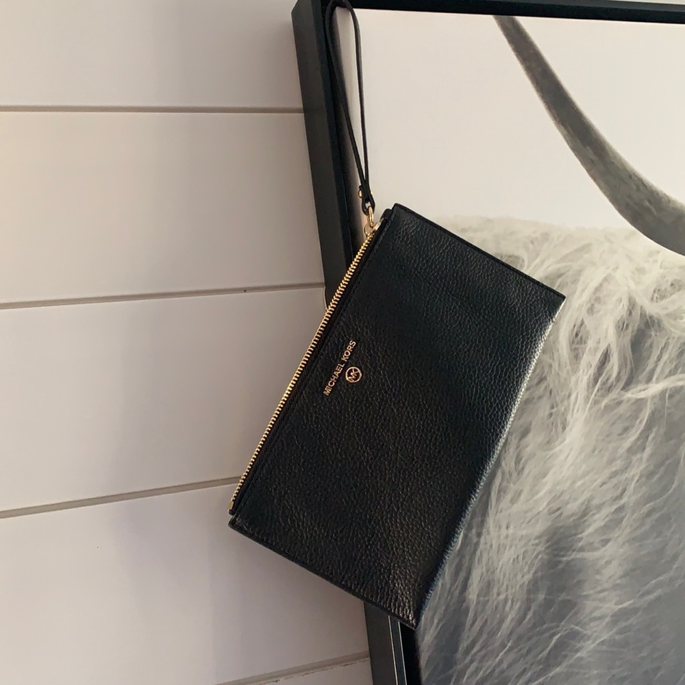 Michael Kors XL Wristlet